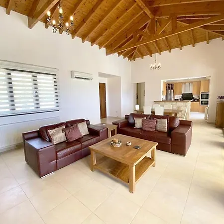 Niloamna Apartment *